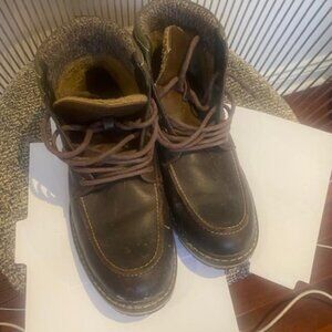 Houdson Bay 1870 Snow Boots Size 10